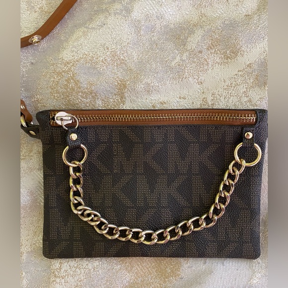 MICHAEL KORS Brown Belt Bag with Chain Small - Picture 2 of 8